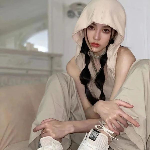 艳女证沉冤